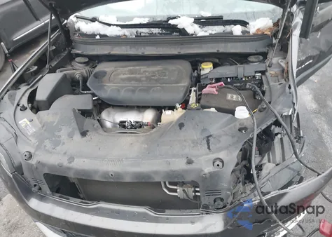 2020 Jeep Cherokee Limited Fwd z USA, uszkodzony, nr VIN 1C4PJLDB8LD543697